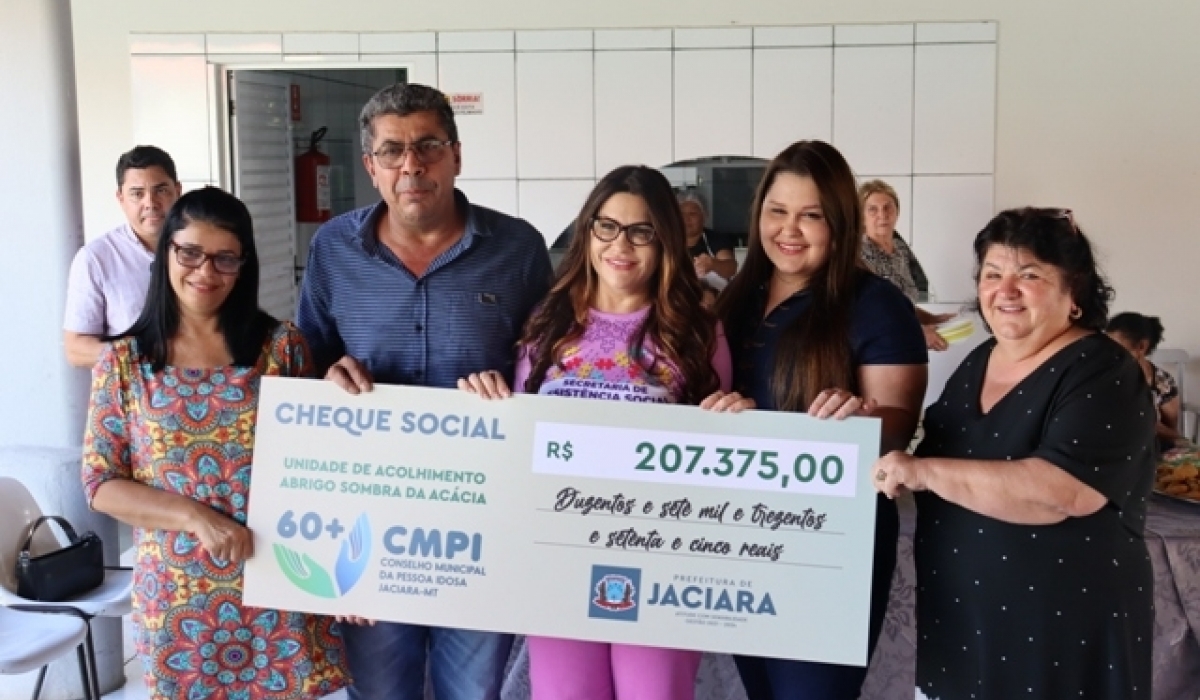 Repasse do Fundo Municipal da Pessoa Idosa ao Abrigo Sombra da Acácia em 2023 / Foto: Arquivo