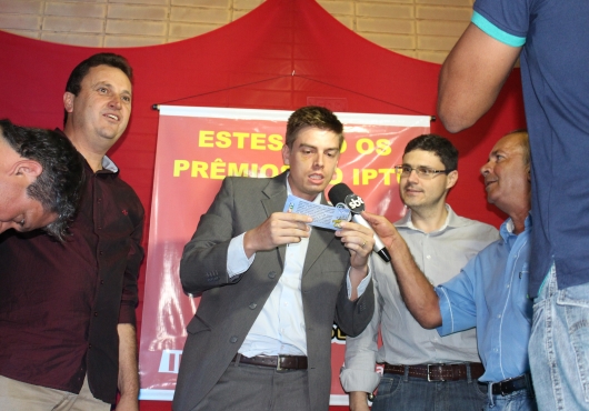 Prefeitura de Jaciara | Roberto J�nior