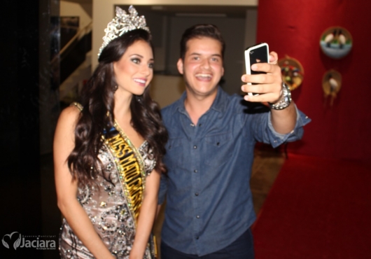 Centro de Eventos Jovelina Maria de Almeida | 