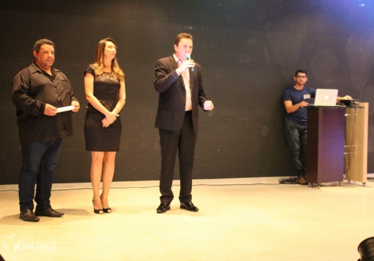 Centro de Eventos Jovelina Maria de Almeida | 