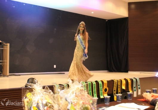 Centro de Eventos Jovelina Maria de Almeida | 