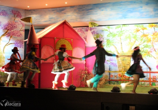 Centro de Eventos Jovelina Maria de Almeida | M�rcio Fid�lis