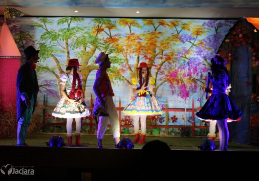 Centro de Eventos Jovelina Maria de Almeida | M�rcio Fid�lis