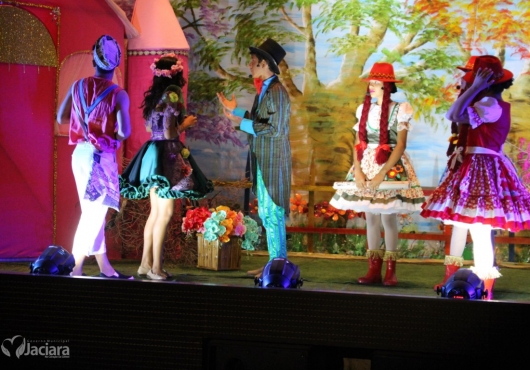 Centro de Eventos Jovelina Maria de Almeida | M�rcio Fid�lis