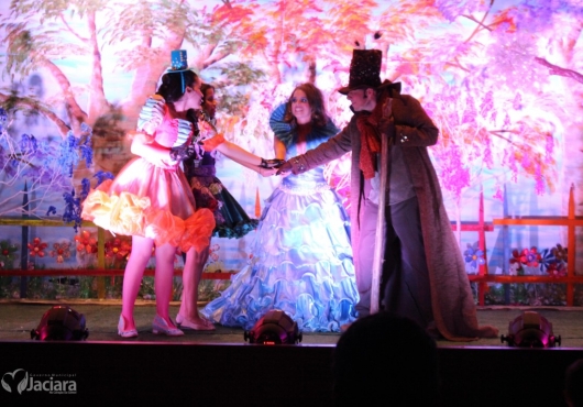 Centro de Eventos Jovelina Maria de Almeida | M�rcio Fid�lis