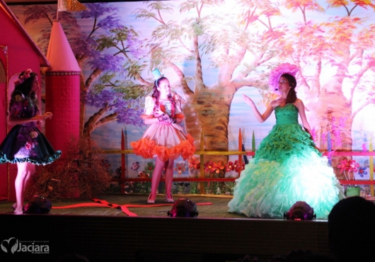 Centro de Eventos Jovelina Maria de Almeida | M�rcio Fid�lis