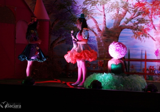 Centro de Eventos Jovelina Maria de Almeida | M�rcio Fid�lis