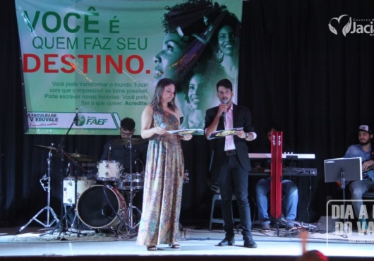 Centro de Eventos Jovelina Maria de Almeida | M�rcio Fid�lis