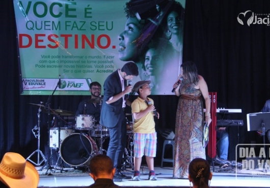 Centro de Eventos Jovelina Maria de Almeida | M�rcio Fid�lis