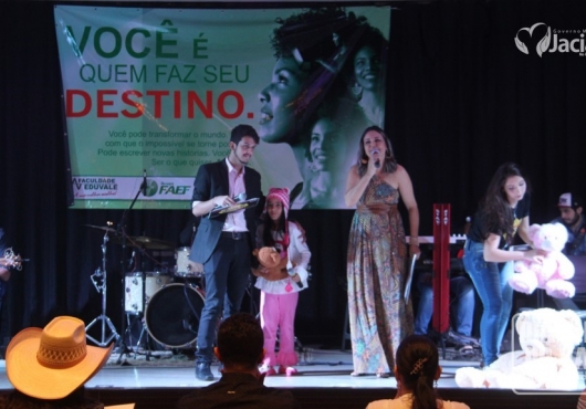 Centro de Eventos Jovelina Maria de Almeida | M�rcio Fid�lis