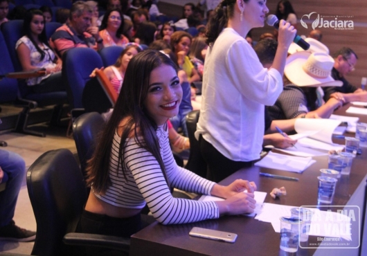 Centro de Eventos Jovelina Maria de Almeida | M�rcio Fid�lis