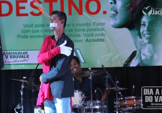 Centro de Eventos Jovelina Maria de Almeida | M�rcio Fid�lis