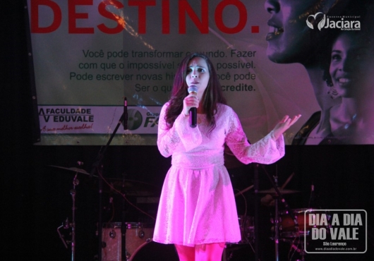 Centro de Eventos Jovelina Maria de Almeida | M�rcio Fid�lis