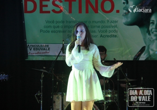 Centro de Eventos Jovelina Maria de Almeida | M�rcio Fid�lis