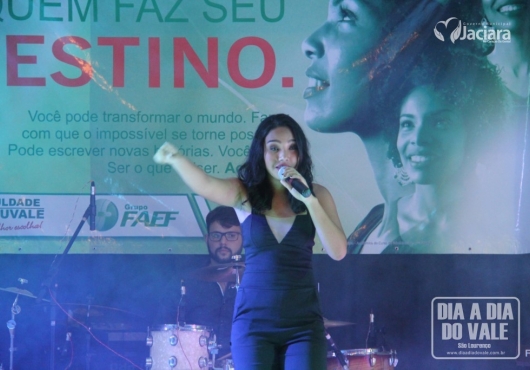 Centro de Eventos Jovelina Maria de Almeida | M�rcio Fid�lis