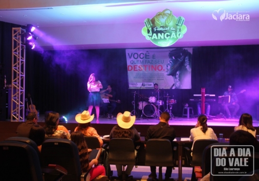 Centro de Eventos Jovelina Maria de Almeida | M�rcio Fid�lis
