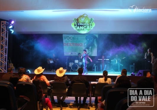 Centro de Eventos Jovelina Maria de Almeida | M�rcio Fid�lis