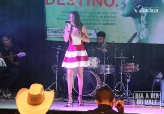 Centro de Eventos Jovelina Maria de Almeida | M�rcio Fid�lis