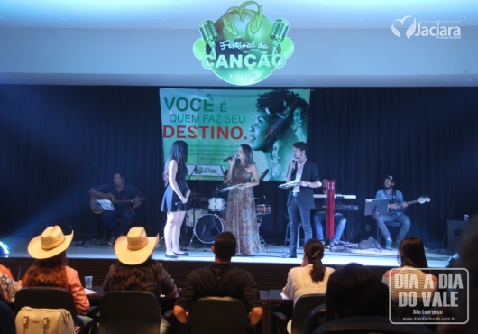 Centro de Eventos Jovelina Maria de Almeida | M�rcio Fid�lis