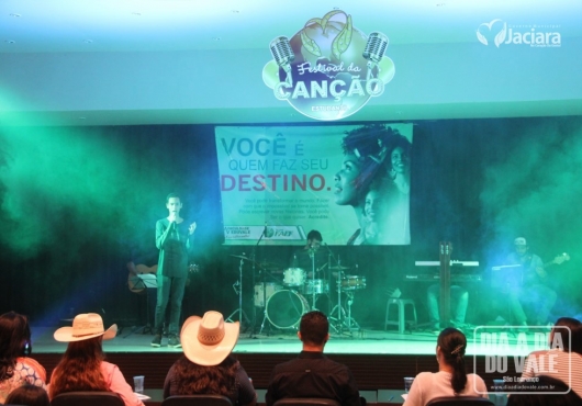 Centro de Eventos Jovelina Maria de Almeida | M�rcio Fid�lis