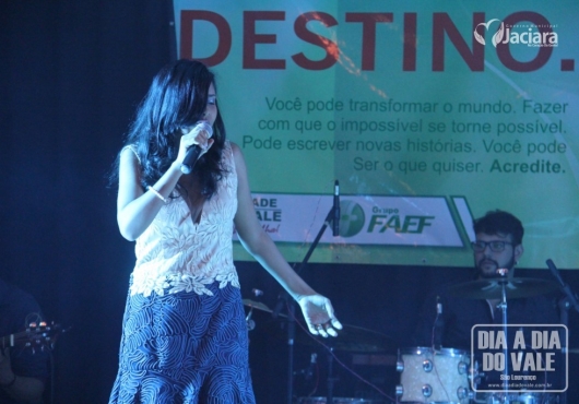 Centro de Eventos Jovelina Maria de Almeida | M�rcio Fid�lis