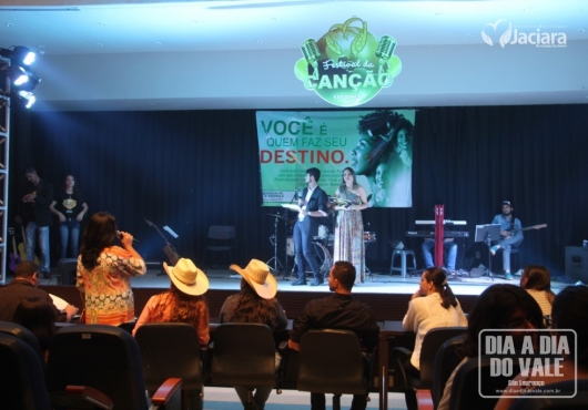 Centro de Eventos Jovelina Maria de Almeida | M�rcio Fid�lis