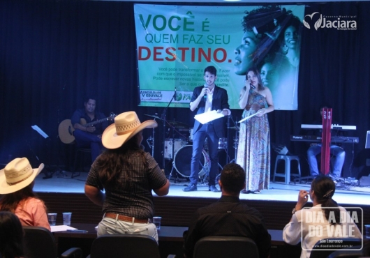 Centro de Eventos Jovelina Maria de Almeida | M�rcio Fid�lis