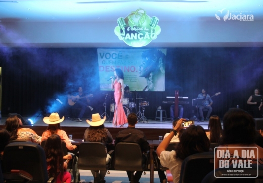 Centro de Eventos Jovelina Maria de Almeida | M�rcio Fid�lis