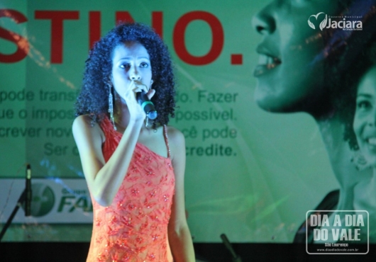 Centro de Eventos Jovelina Maria de Almeida | M�rcio Fid�lis