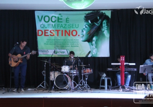 Centro de Eventos Jovelina Maria de Almeida | M�rcio Fid�lis