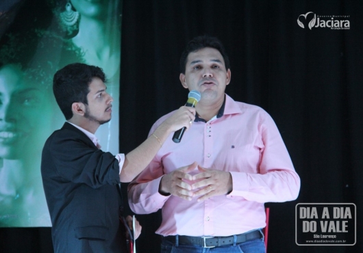 Centro de Eventos Jovelina Maria de Almeida | M�rcio Fid�lis