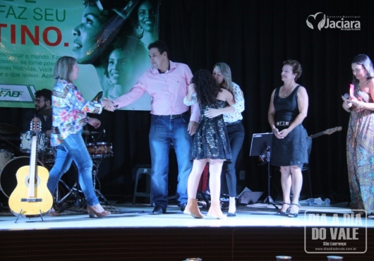 Centro de Eventos Jovelina Maria de Almeida | M�rcio Fid�lis