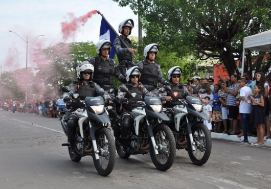 Avenida Ant�nio Ferreira Sobrinho | GIL GOMES