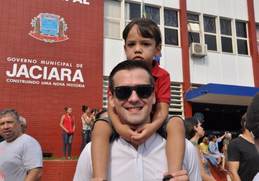 Avenida Ant�nio Ferreira Sobrinho | GIL GOMES