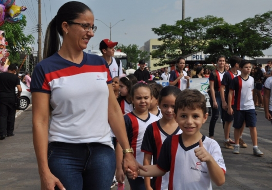 Avenida Ant�nio Ferreira Sobrinho | GIL GOMES