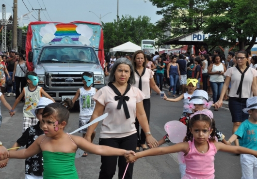 Avenida Ant�nio Ferreira Sobrinho | GIL GOMES