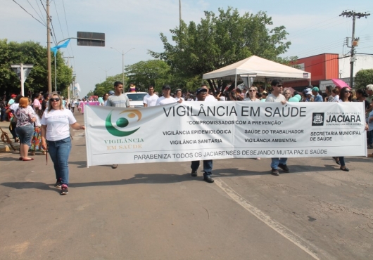 Avenida Ant�nio Ferreira Sobrinho | GIL GOMES