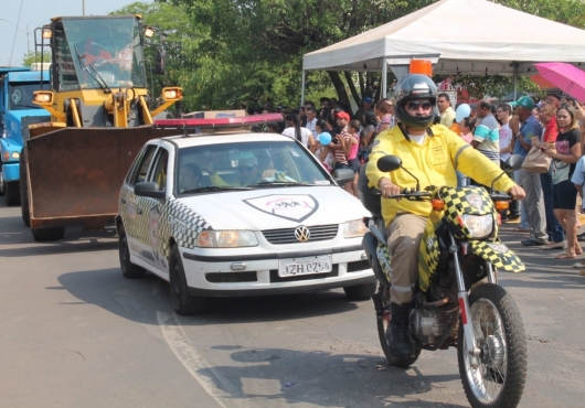 Avenida Ant�nio Ferreira Sobrinho | GIL GOMES