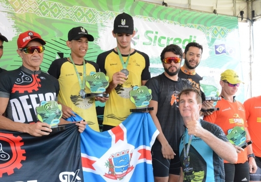 Balne�rio Para�so das �guas | Jefferson Jos�