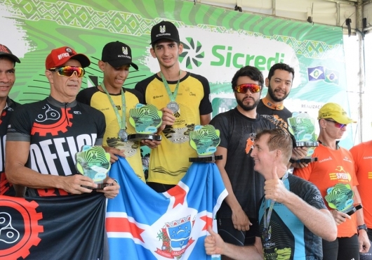 Balne�rio Para�so das �guas | Jefferson Jos�