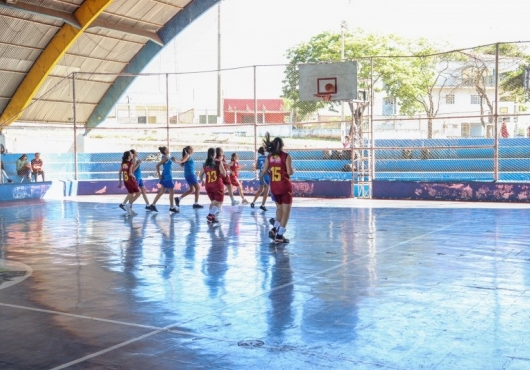 Gin�sio de Esportes | Guilherme Rocha / Joelma Pontes