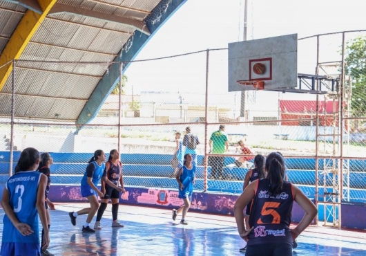 Gin�sio de Esportes | Guilherme Rocha / Joelma Pontes