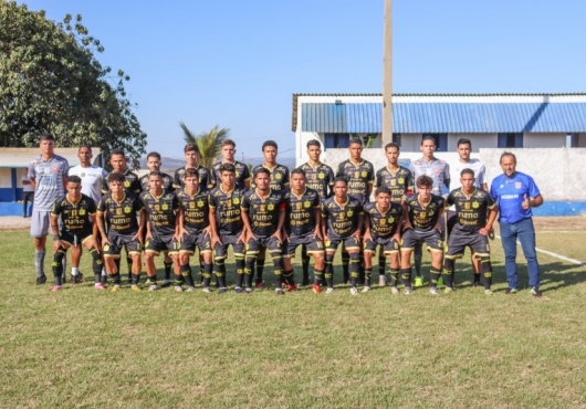 Est�dio Municipal M�rcio Cassiano da Silva | Guilherme Rocha