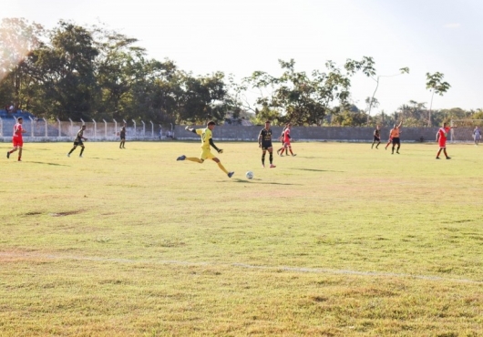 Est�dio Municipal M�rcio Cassiano da Silva | Guilherme Rocha