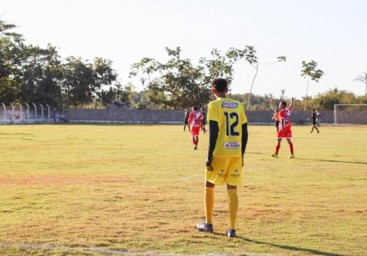 Est�dio Municipal M�rcio Cassiano da Silva | Guilherme Rocha