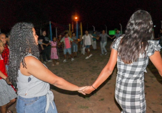 CRAS Z� Ara�� | Guilherme Rocha / Joelma Pontes