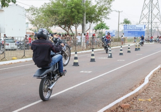 Av. Ant�nio Ferreira Sobrinho | Guilherme Rocha