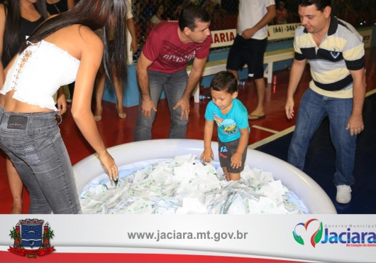 Gin�sio Municipal | 