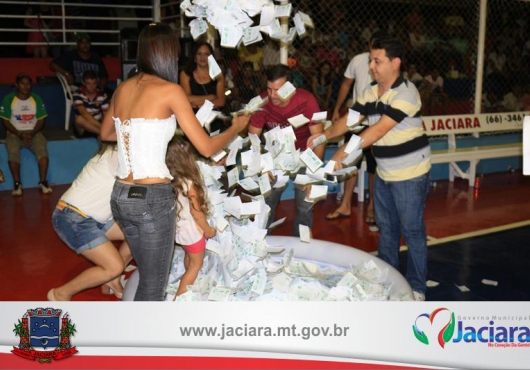 Gin�sio Municipal | 