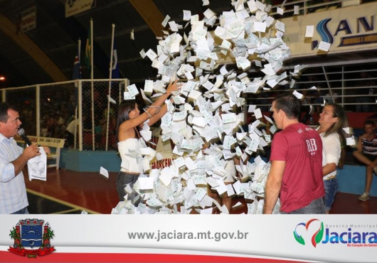 Gin�sio Municipal | 